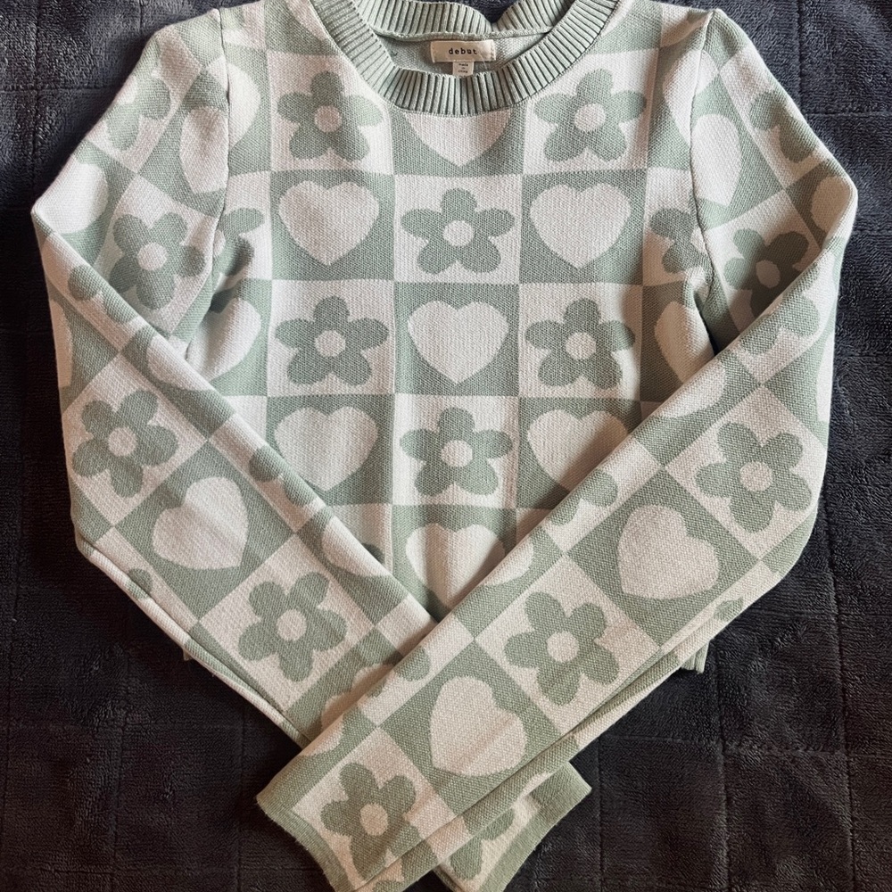 Sage Green & White Patterned Sweater